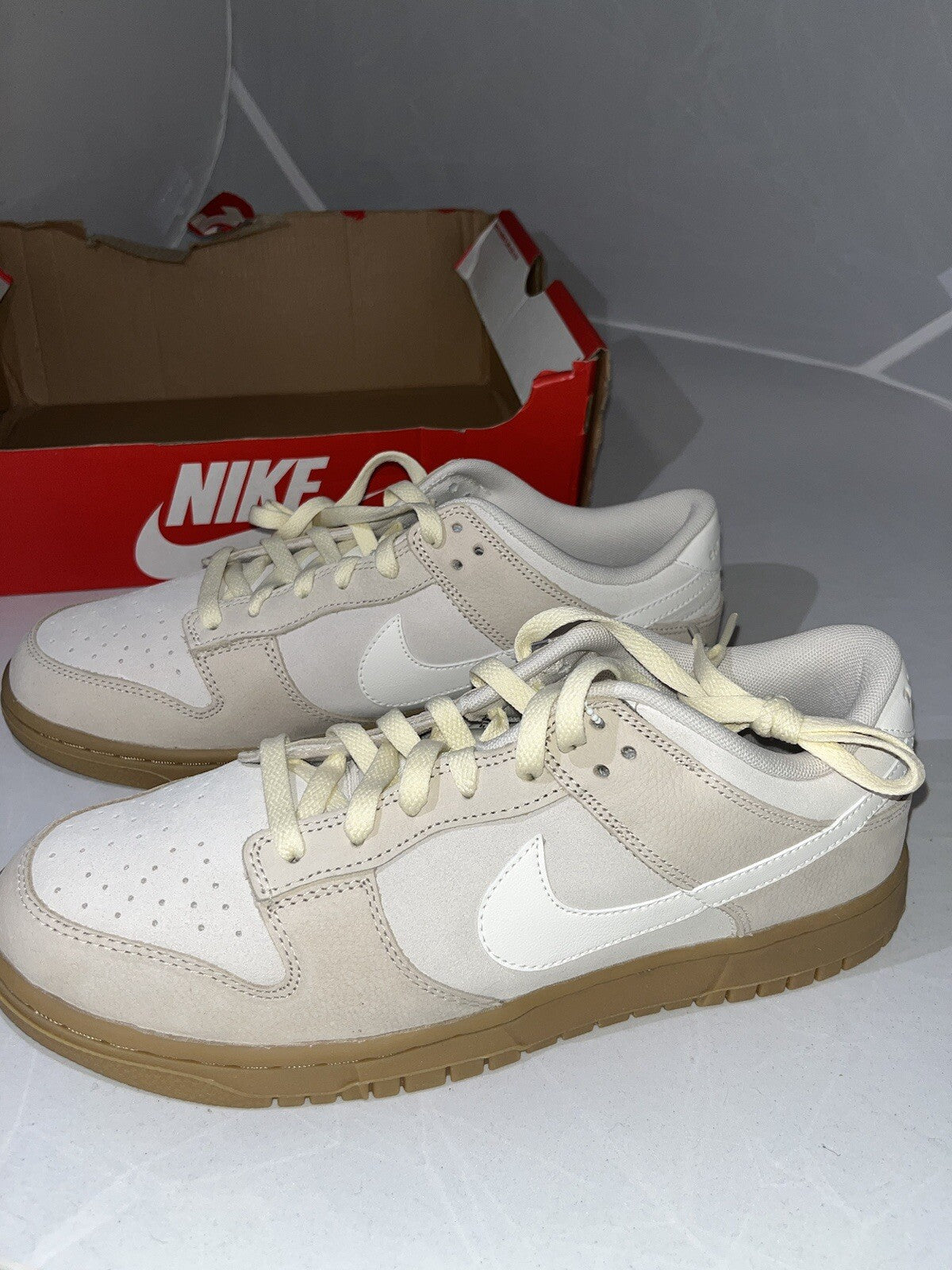 New Nike Dunk Low SE Light Orewood Gum Mens Size 9.5