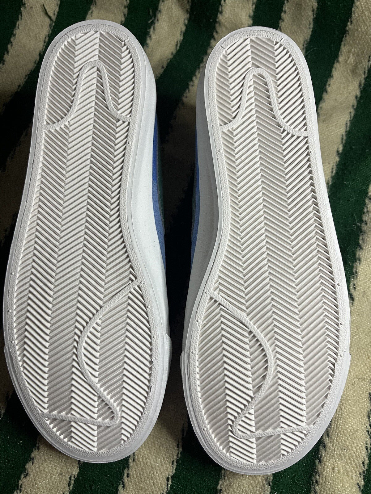 Nike SB Zoom Blazer Low Pro GT University Blue Athletic Shoes Size UK 6.5/US 7.5