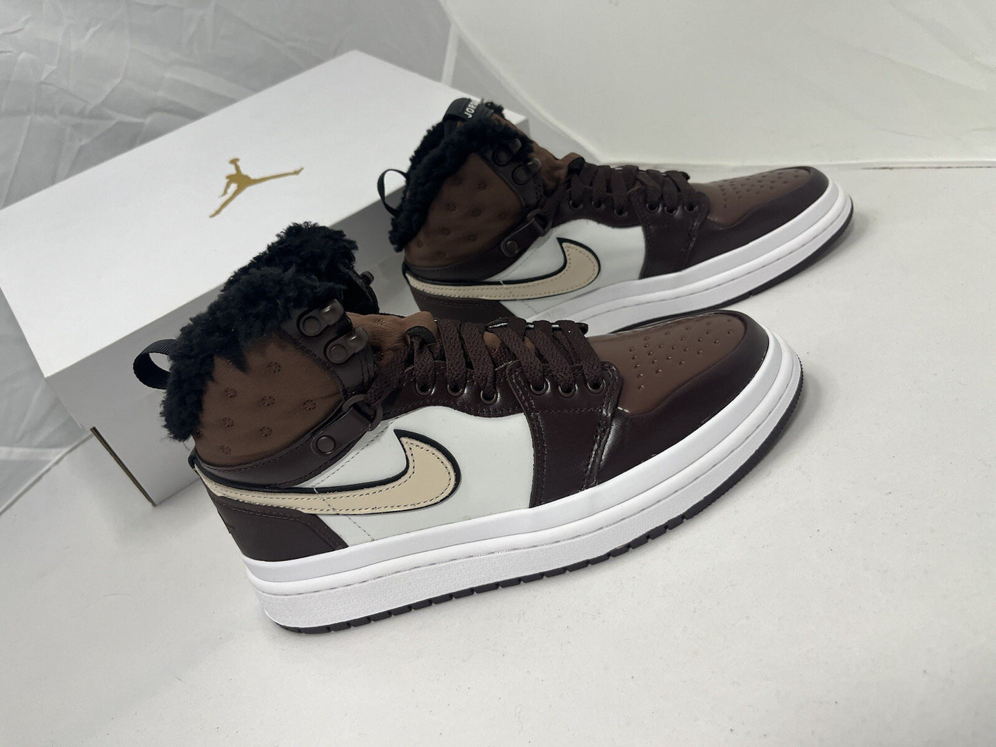 AIR JORDAN 1 ACCLIMATE Brown Basal OatmealSize UK 5