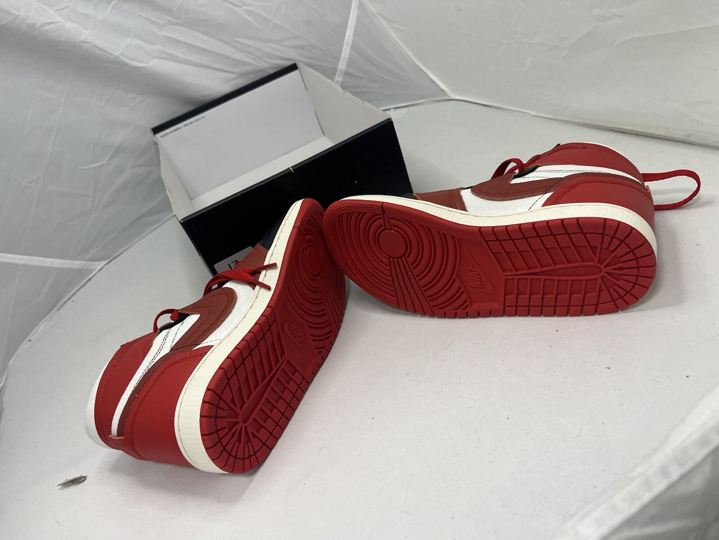 Nike Air Jordan 1 Mid Red black and white Size UK 5