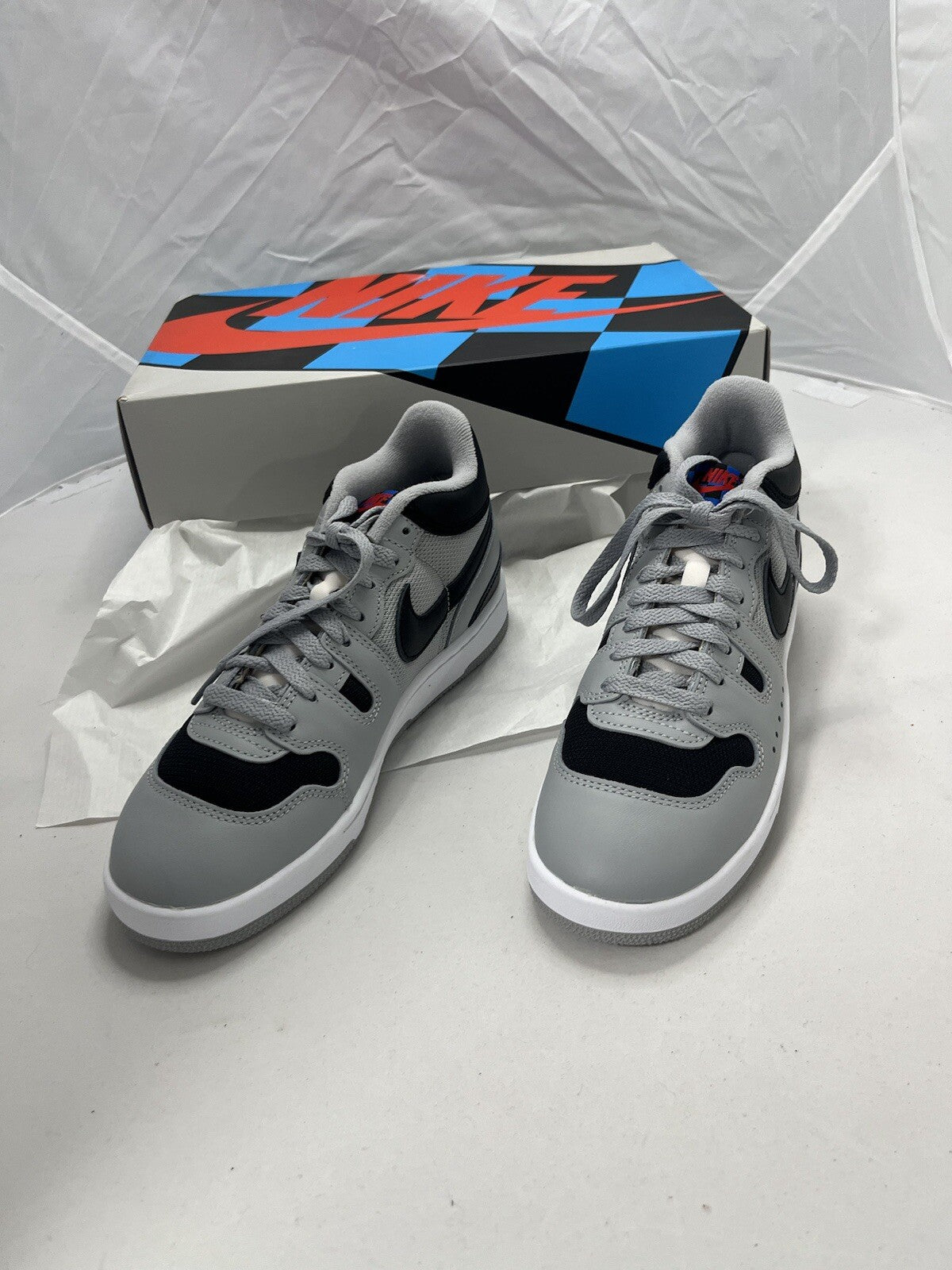 NIKE 7392 ATTACK QS SP LOW UNISEX TRAINERS GREY WHITE BLACK