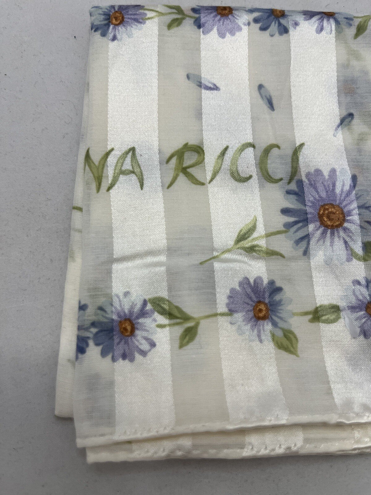 NINA RICCI Small Silk/Cotton handkerchief - Floral  - 52 x 52 cm