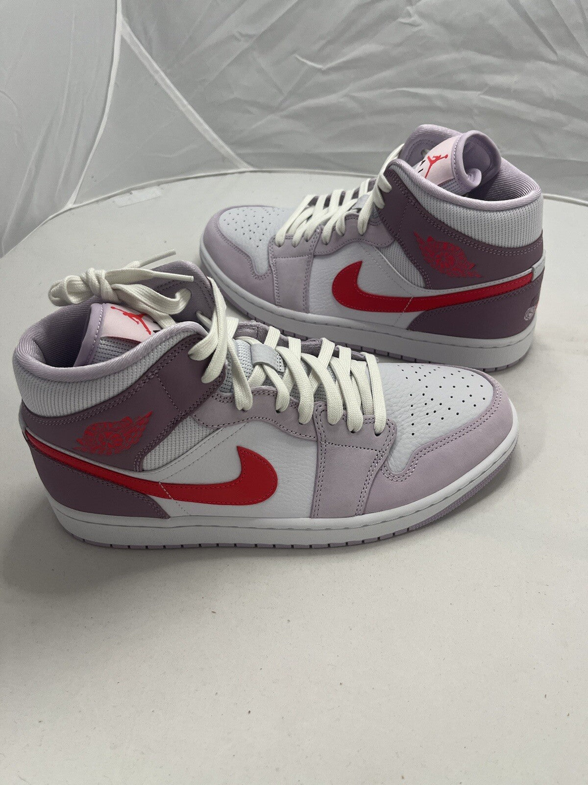 Nike Air Jordan 1 Mid Valentines Day Sneakers Unisex Size UK 9.5 (New in Box)