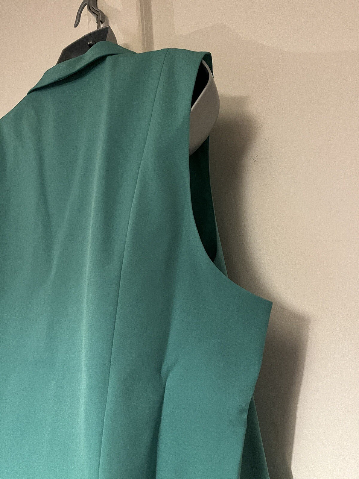 Danii Minogue Petites Waistcoat Green