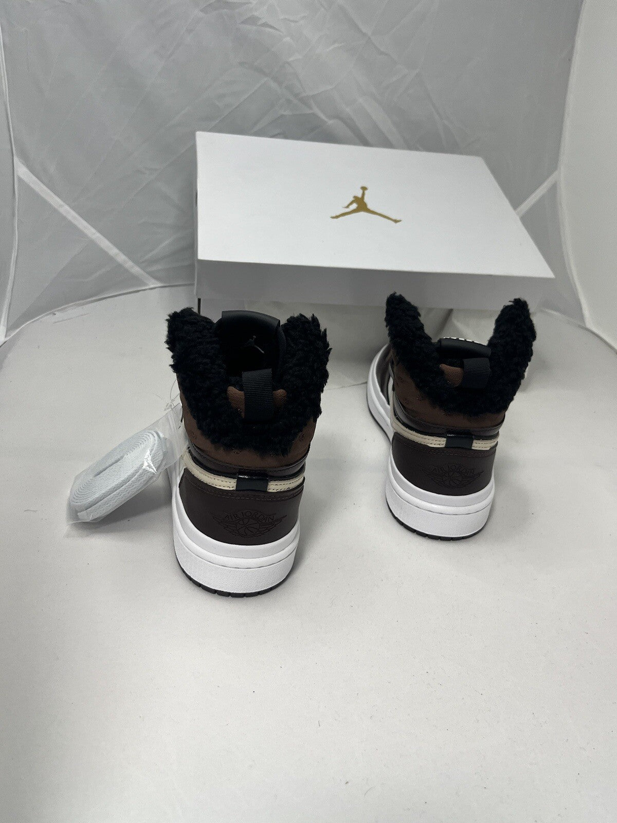 AIR JORDAN 1 ACCLIMATE Brown Basal OatmealSize UK 5