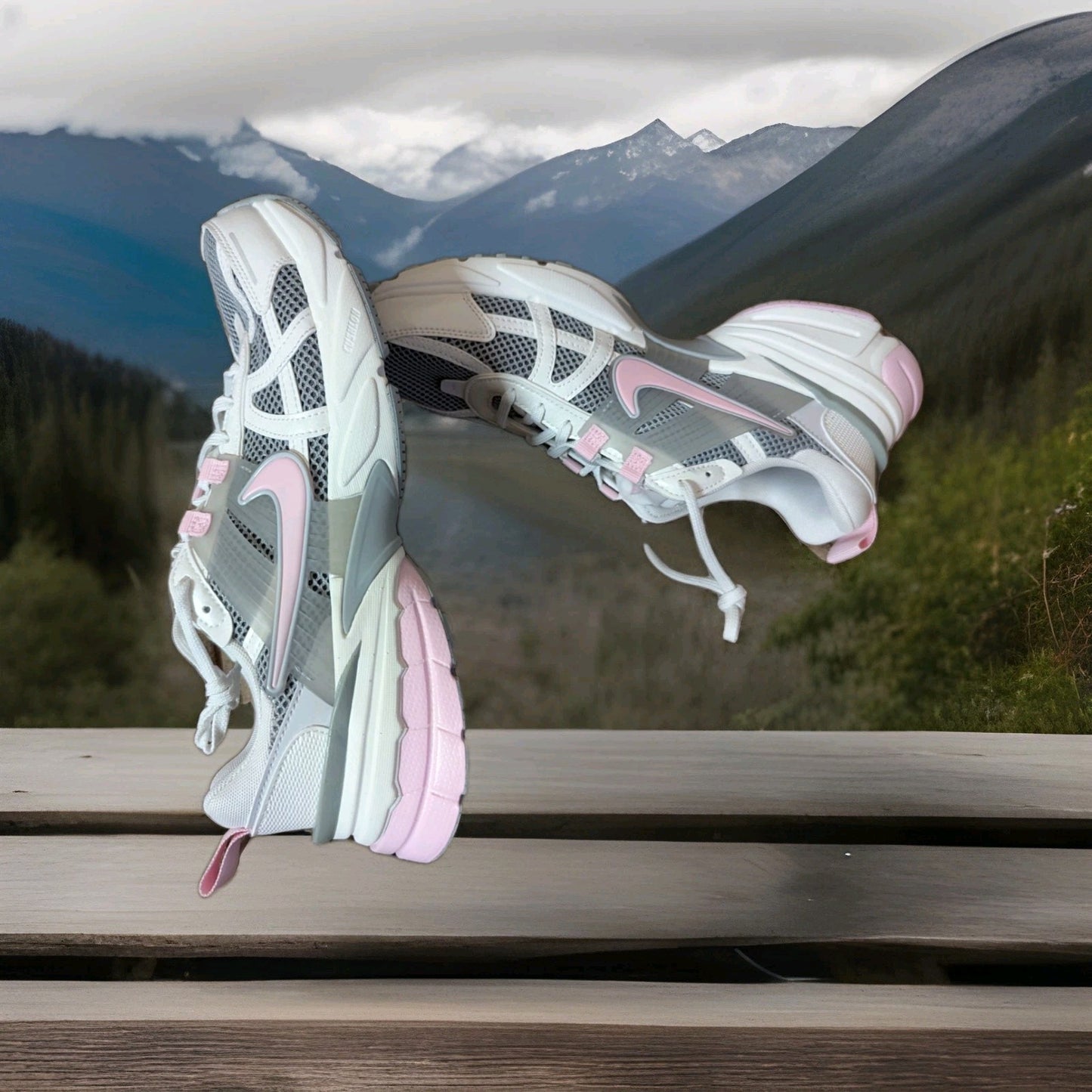 Nike V2K Run Trainers