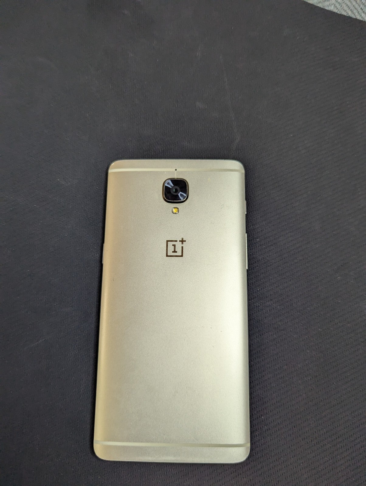 OnePlus 3T A3003 4G Dual Gold 5.5" 64GB