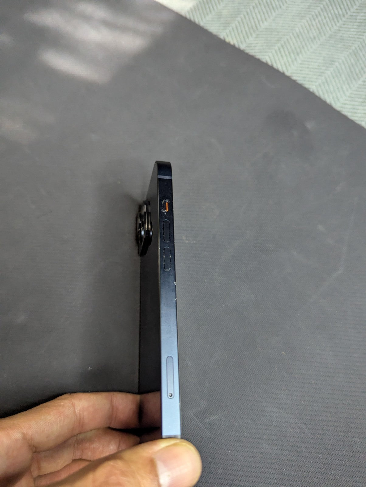 Apple iPhone 13 Mini 128gb pin locked