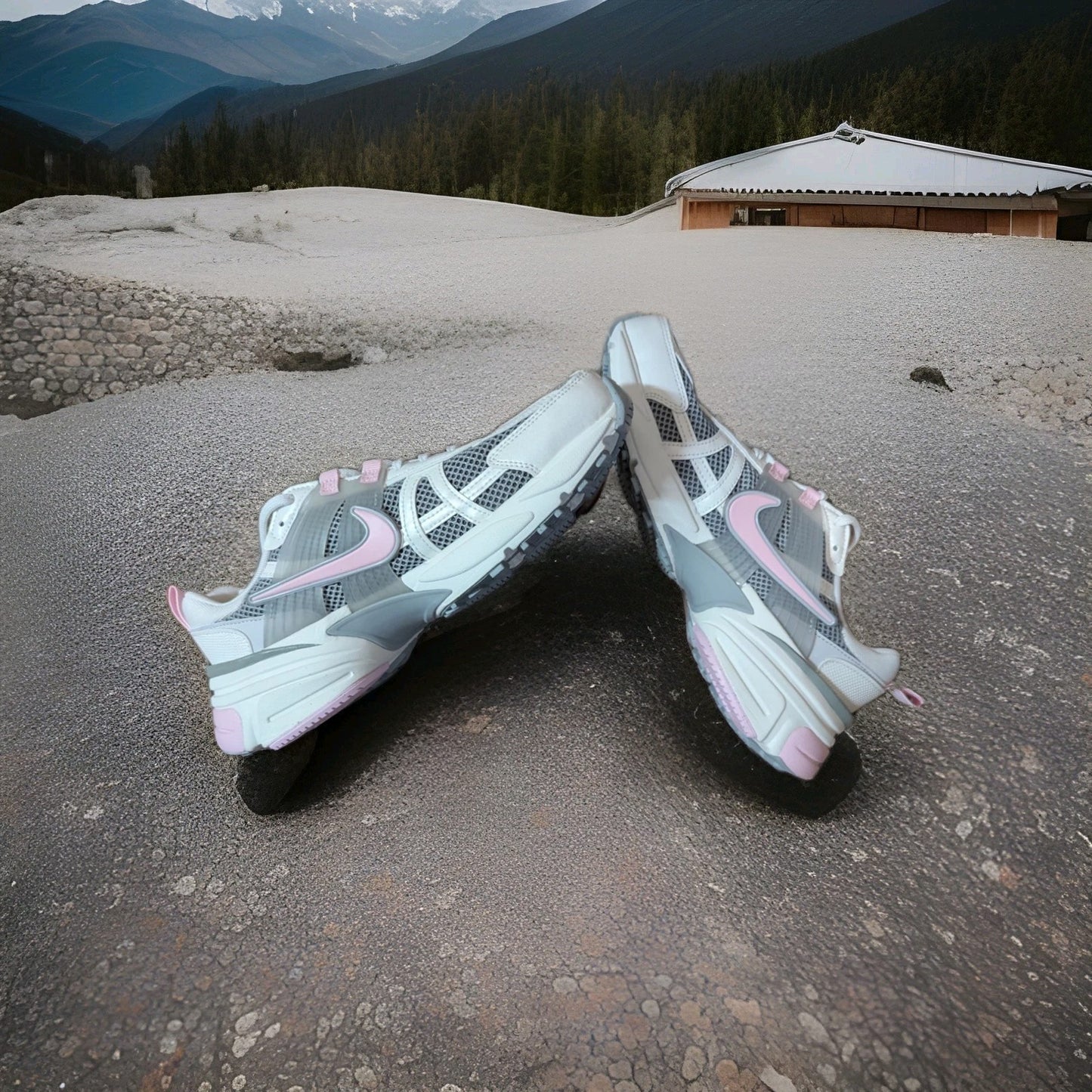 Nike V2K Run Trainers