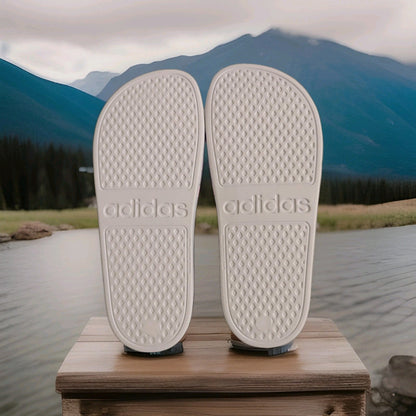 Adilette Aqua Slides Women's UK 7/Us 8/Eu 40.5