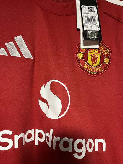 Size S - Manchester United 2024-2025 Mens shirt