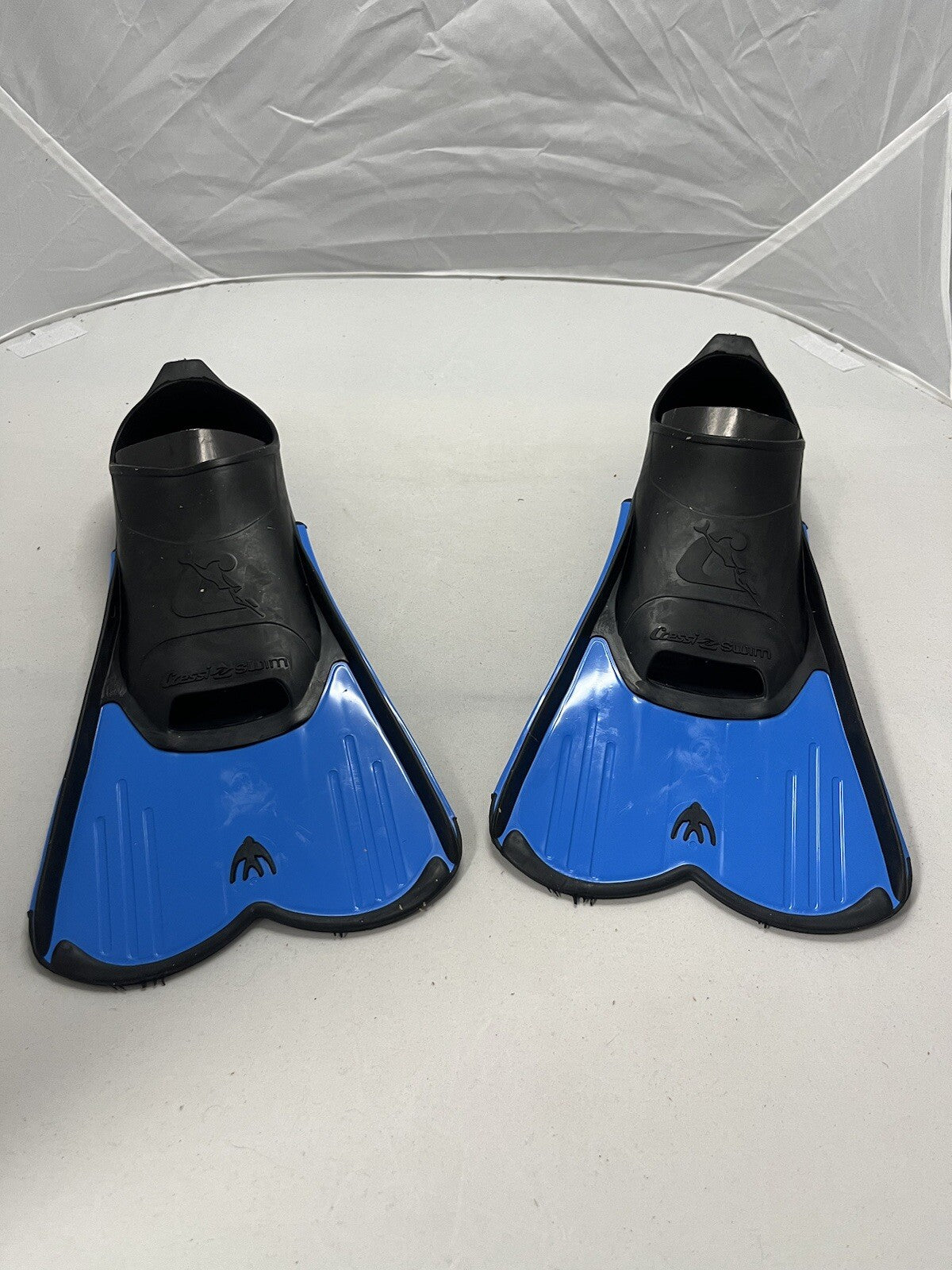 Cressi Sub Rondine Light Fins Flippers BLUE Size 4.5 UK 37/38 (EU) Swimming