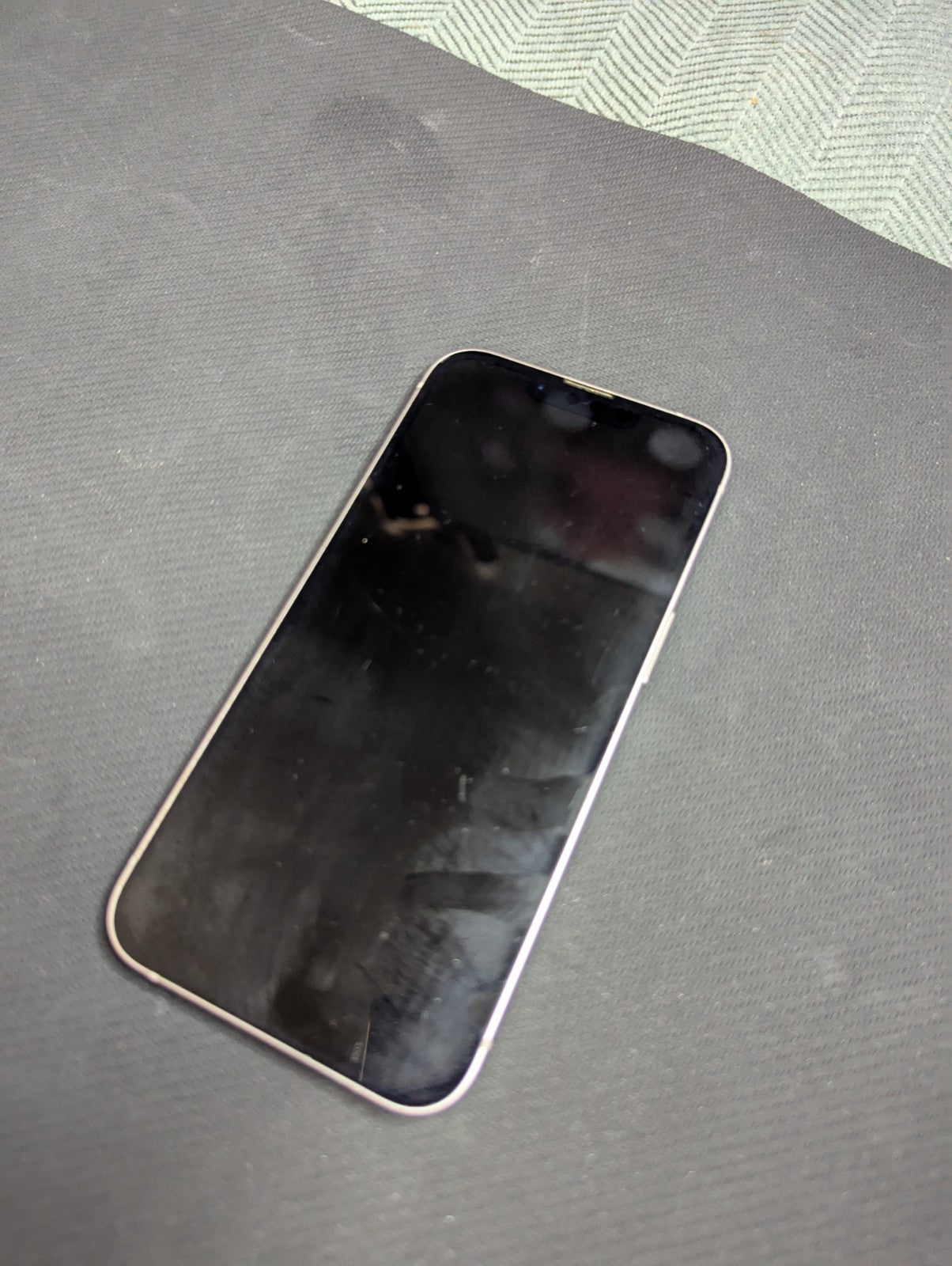 Apple iPhone 13 Mini - 128GB - Starlight (Unlocked) - Good Condition