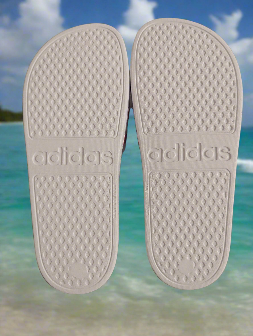 Adilette Aqua Slides